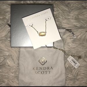 Kendra Scott Necklace